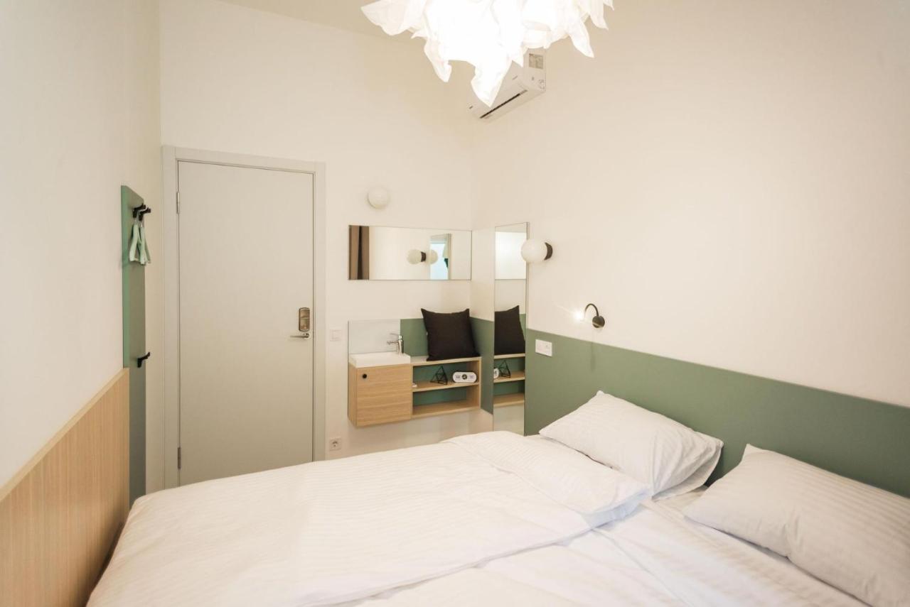 Capsule Hotel & Hostel Charków Zewnętrze zdjęcie