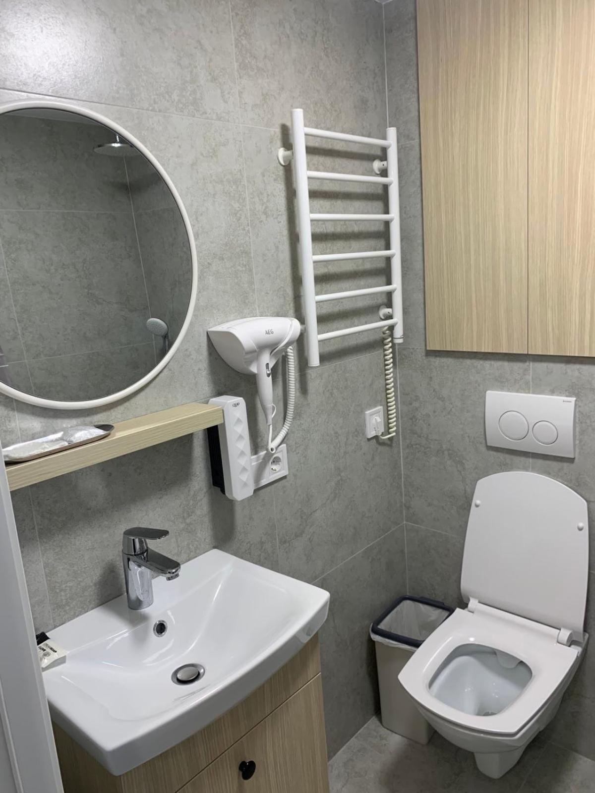 Capsule Hotel & Hostel Charków Zewnętrze zdjęcie