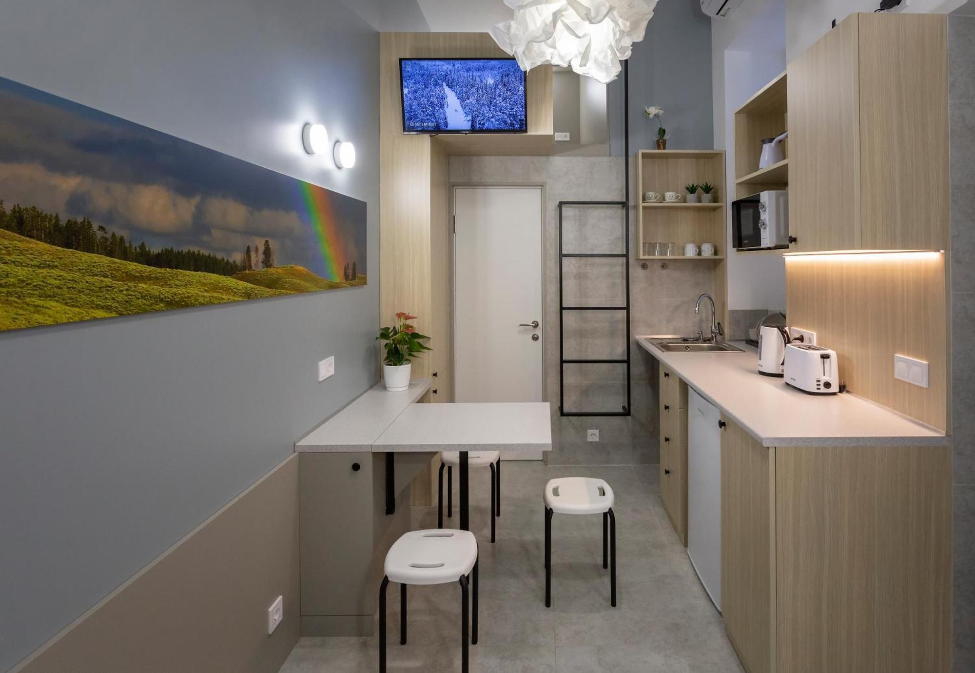 Capsule Hotel & Hostel Charków Zewnętrze zdjęcie