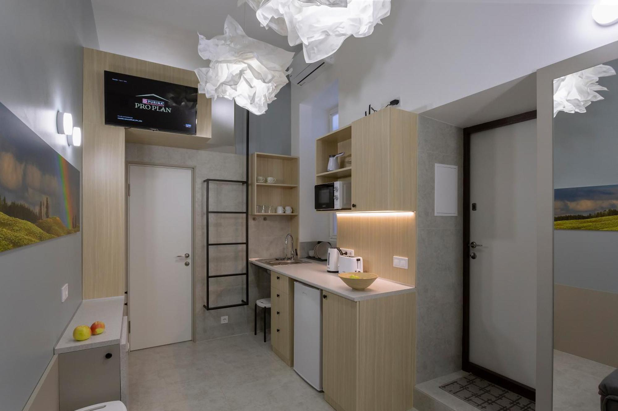 Capsule Hotel & Hostel Charków Zewnętrze zdjęcie